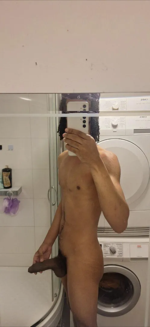 Kann mir jemand helfen meine Jungfräulichkeit zu verlieren posted by Tall-Experience-591