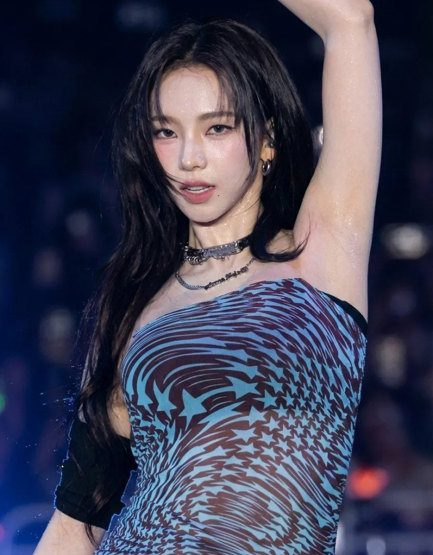 Karina sweaty pit posted by sorcerersupreme01