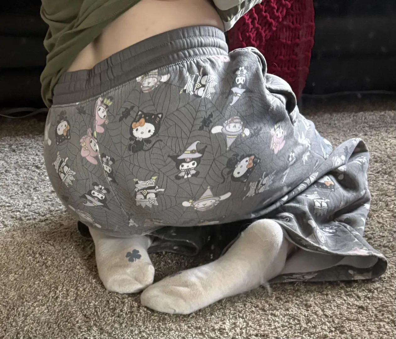 keep drooling over my dirty socks  posted by findom_queenbee