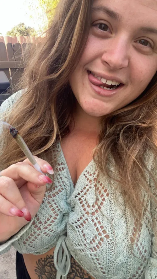 keep this tatted bbw in your dreams tonight! by handful_heather420