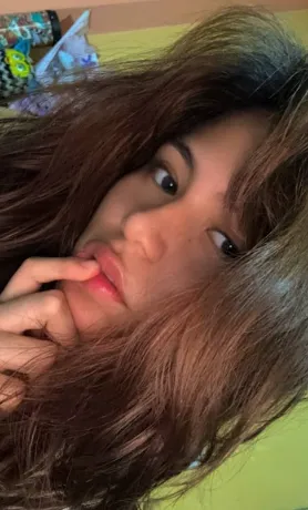 Keeping it natural and still glowing posted by Altruistic-Honey-120