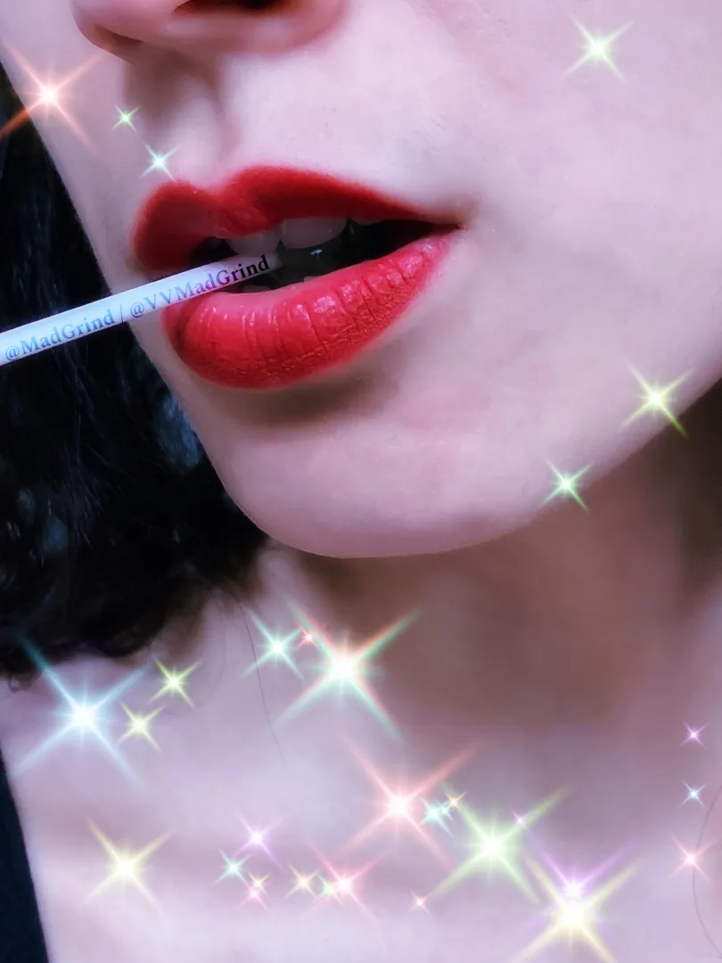 Kiss prints you’ll get addicted to ✨✨ posted by VVMadGrind