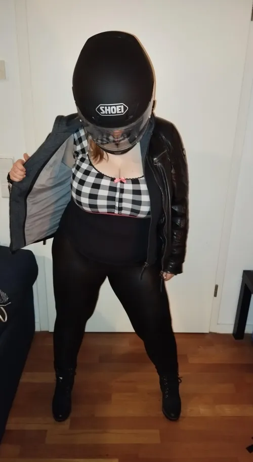 Kisses from Germany to the bad boys  by ChrissiWinterfeld