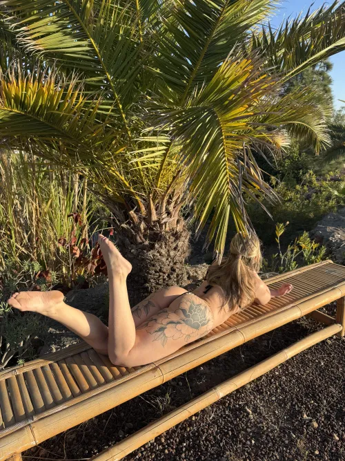 Kohta tulee Suomessakin kesä ☀️ by nymphotaiga