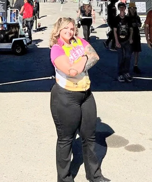 Krysten Anderson posted by jaydt2008