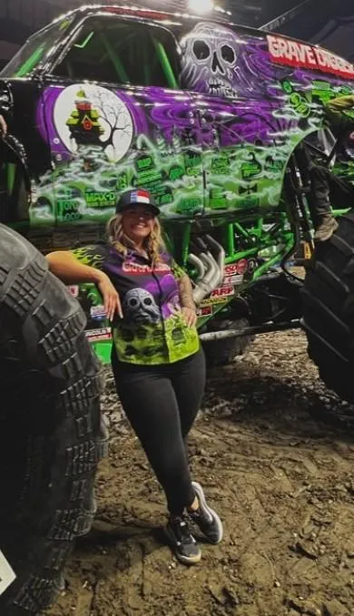 Krysten Anderson posted by jaydt2008