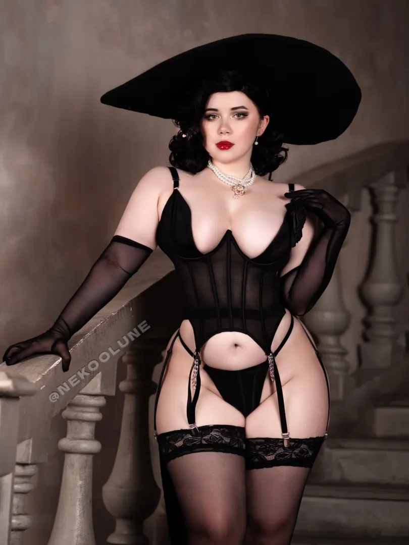 Lady Dimitrescu (Nekolune) [Resident Evil] posted by ItsMimiMuse