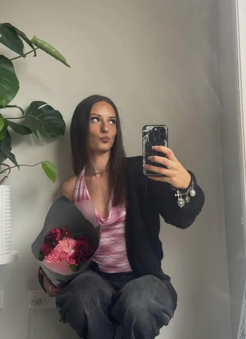 laid back and happy by mochacaramela