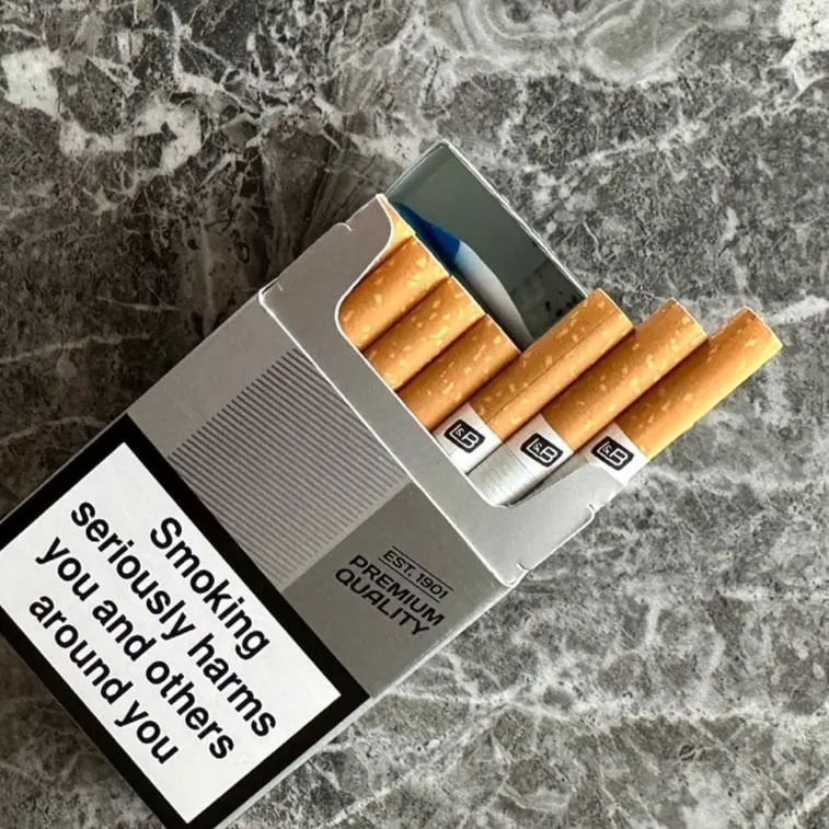 Lambert & Butler packs (UK) Just before branding ban 2017 posted by neighboy28