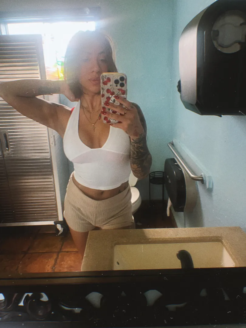 Last day. Tgirl. posted by TSCarlynaLucille