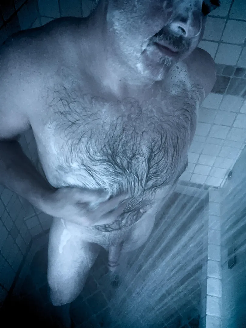 Lathered Up in Blue (mlgw) posted by Few_Cut_9864