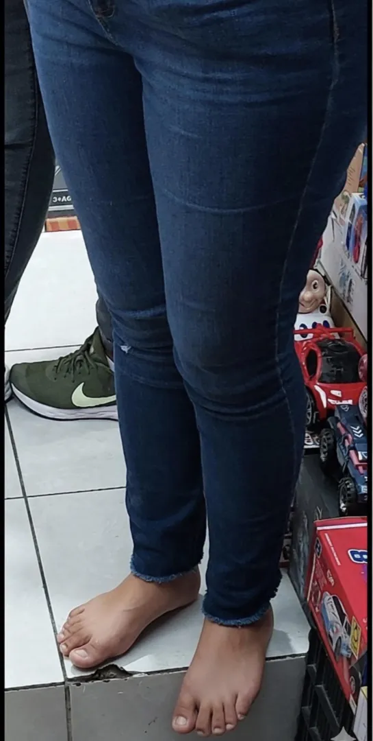 Latina soft feet posted by LookingForSexTime