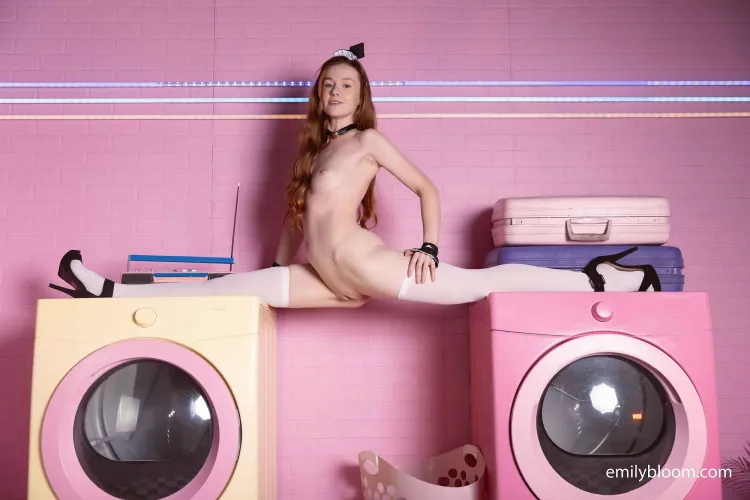 Laundromat splits by x-Wa