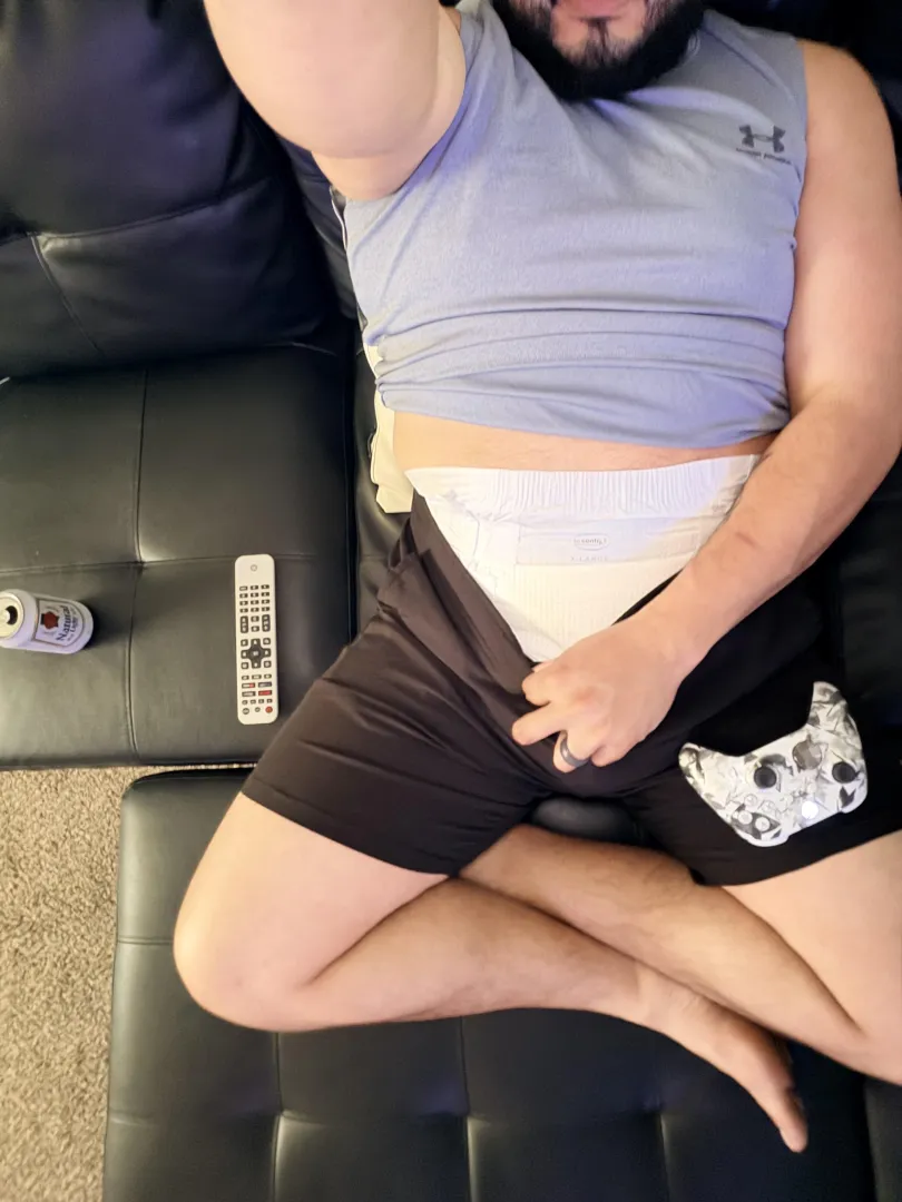 Lazy Sunday posted by liltoddlergabby