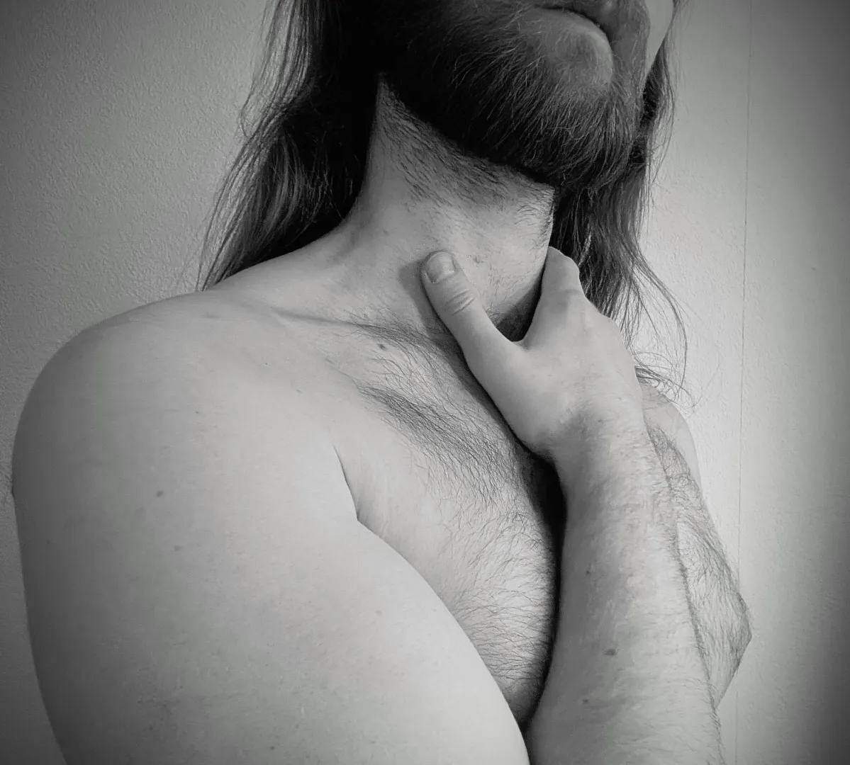 Leave a trail of kisses please [M] posted by Grey_Sky_