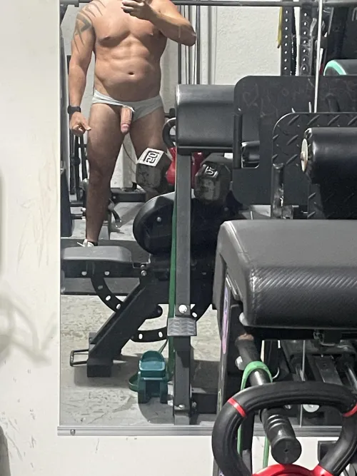 Leg day by banditoyme