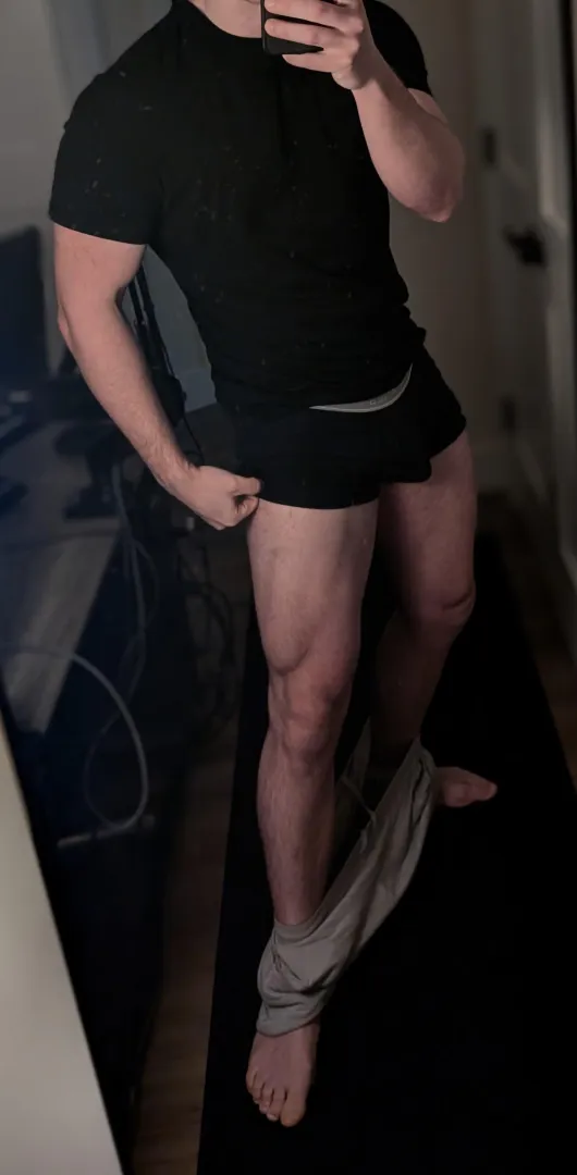 Leg day best day posted by FitFunAndFrisky