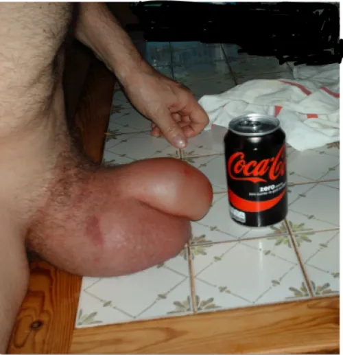 Length of the jar: 25 centimeters.
- Jar width: 15 centimeters.
- Better volume increase.
- Pumping 8 hours.
- No special effects.
- No photoshop.
- The can of coke and the tiles on the table prove it
2015 by Beneficial_Artist_59