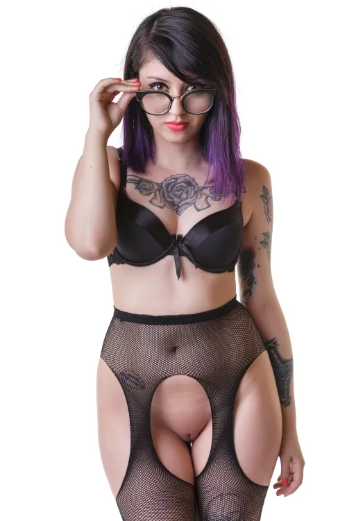 Les by Hughthemungous