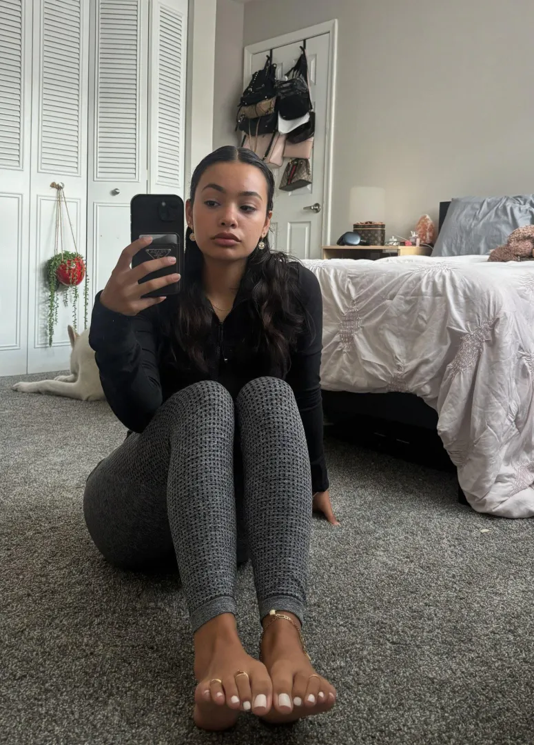 Let me rate you and see if you can handle all that posted by RosabellaGreen