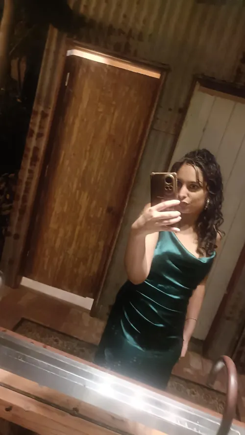 Let me show U everything by valerie_3111