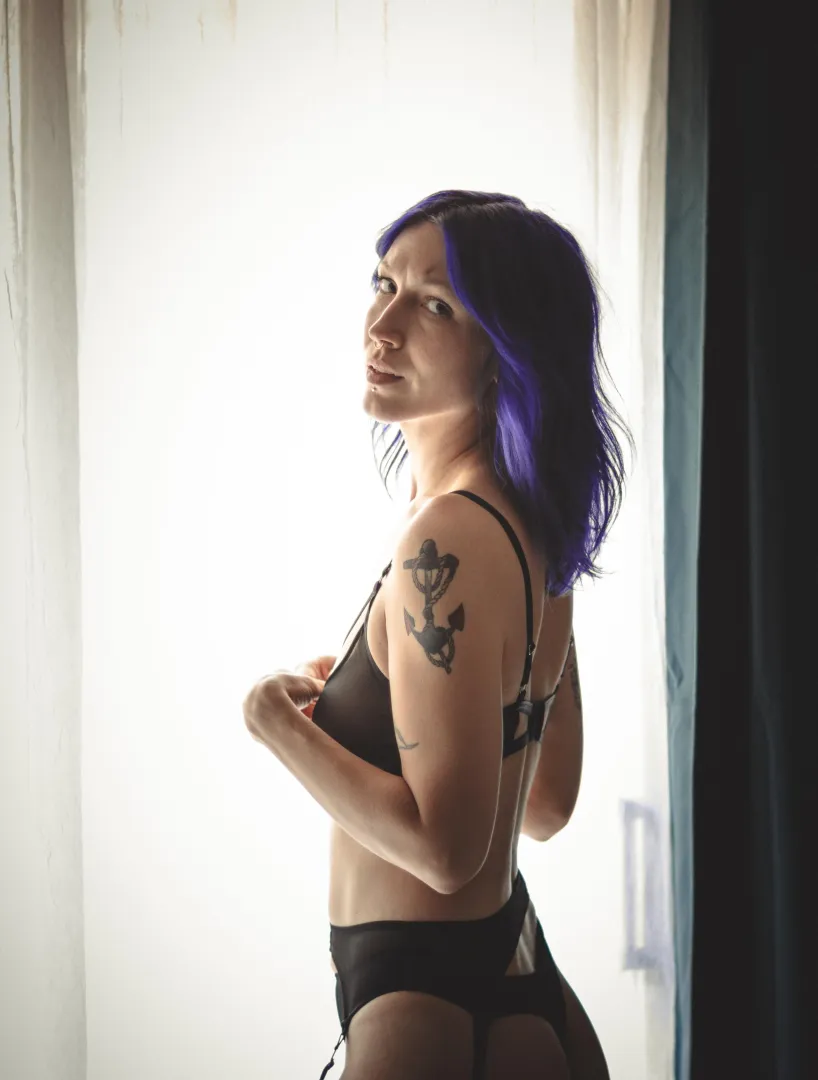 Let the light in. ☀️ posted by billyporcelaine