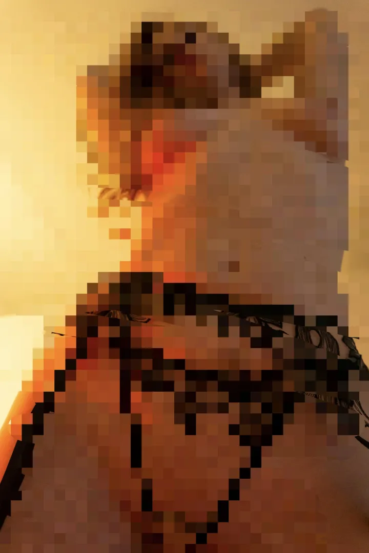 Let this spiral… imagine begging to serve while I laugh softly, enjoying your submission. posted by GoddessCaraZ