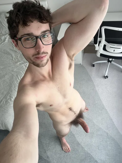 Let’s jerk off together by sadboycad