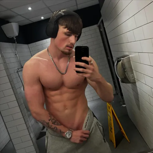 Let's workout and fuck after ;) by PinkNWhirl