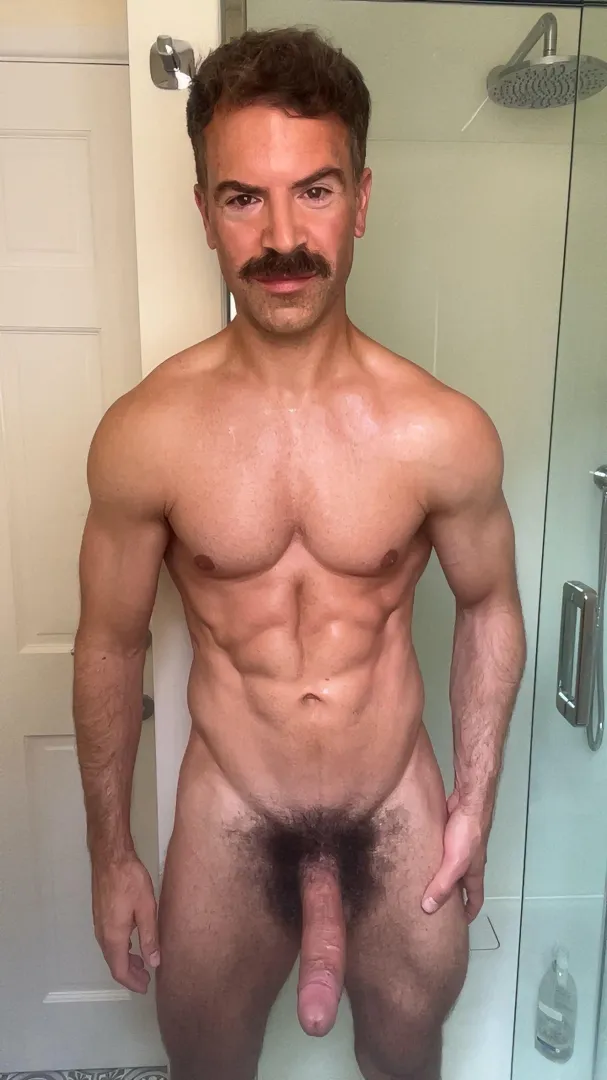 Letting it breathe after a hard 10k posted by HampCon