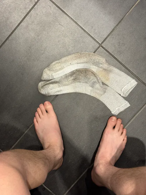 letting my feet breath in the locker room by jockrobert