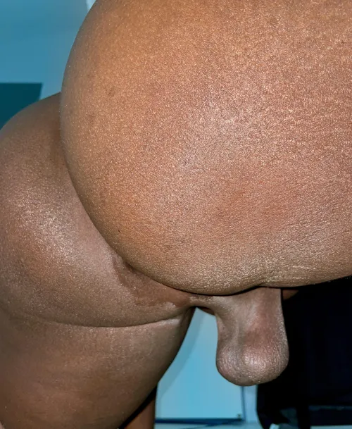 Letting them hang by kingalpharadius