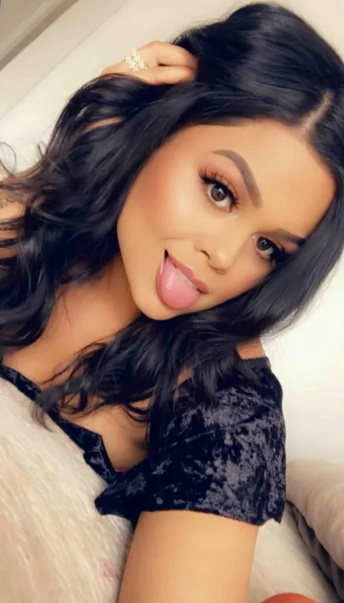 Liberal native girl who secretly likes right wing conservative White men. Turn my body into a new frontier ready to be staked and claimed in the most primal way plant your flag deep, bleach my genes with your superior seed, and own my fertile border bunn by xxselenaz