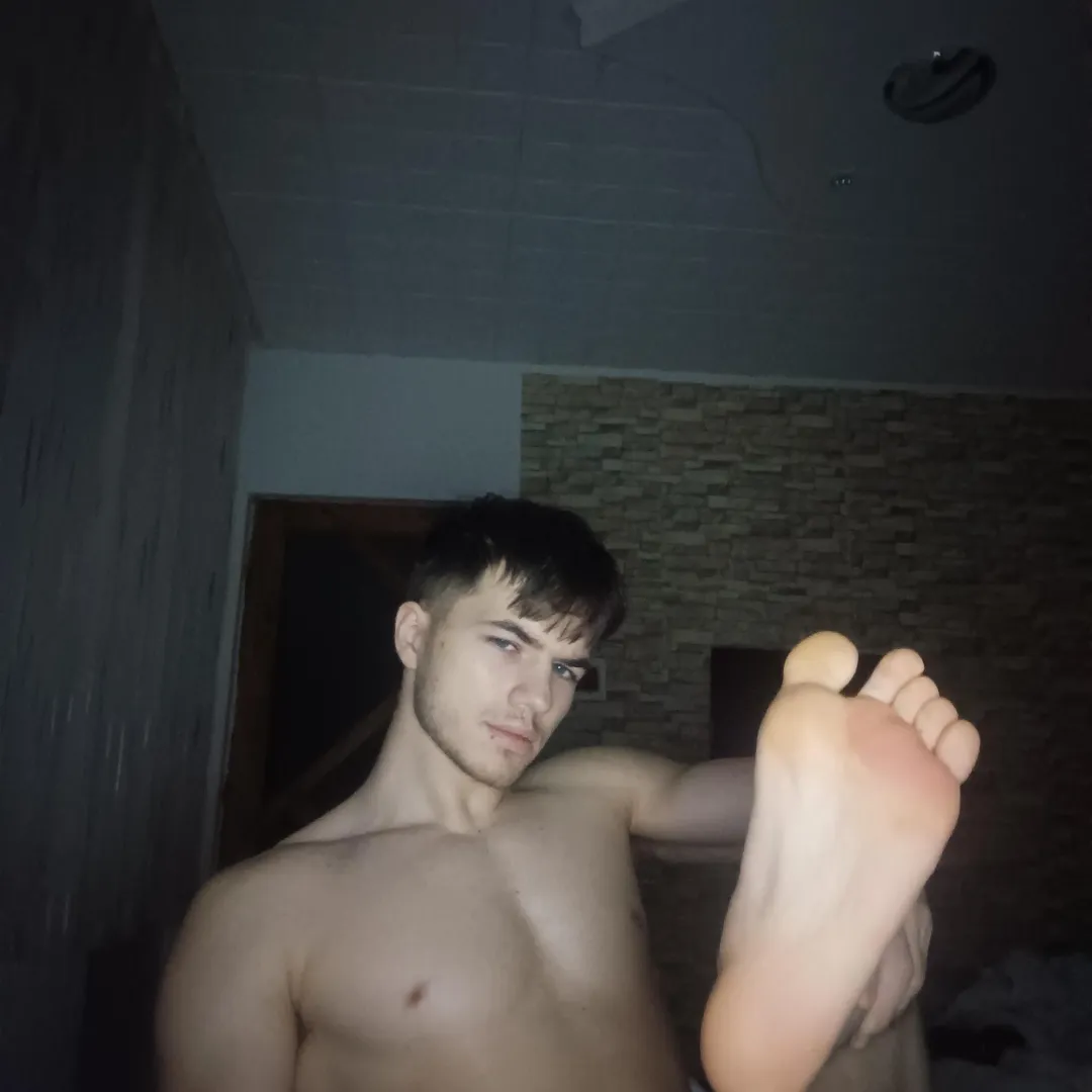 Lick it posted by Affectionate_Fig1683