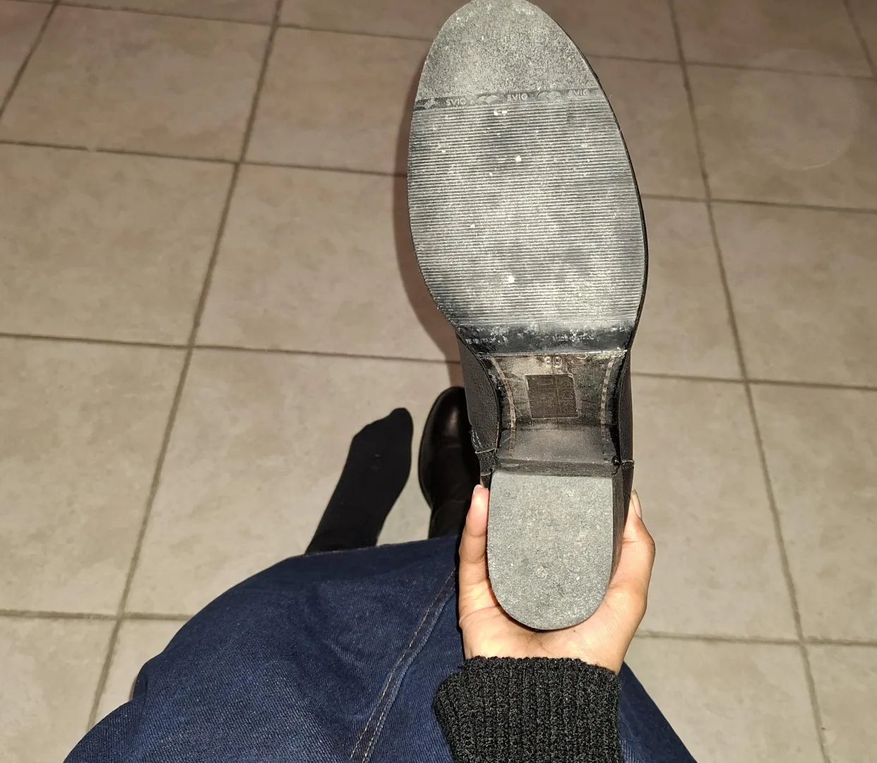 Lick it and say thank you loser  posted by MissAh0708