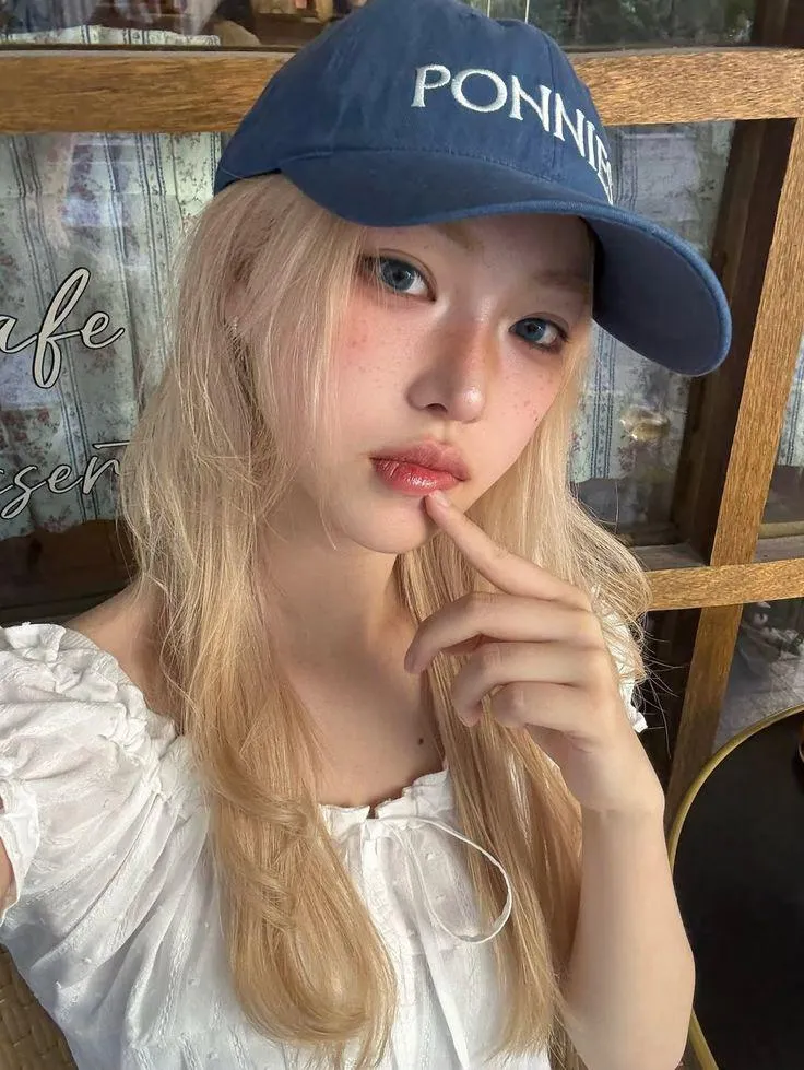 light tug on my ponytail or firm hand around my throat which feels better posted by BlushPetalwaves