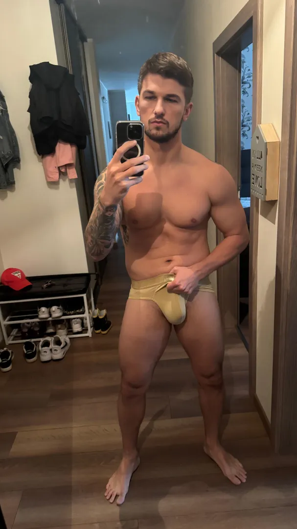 like what you see posted by Daddy-Fit1989