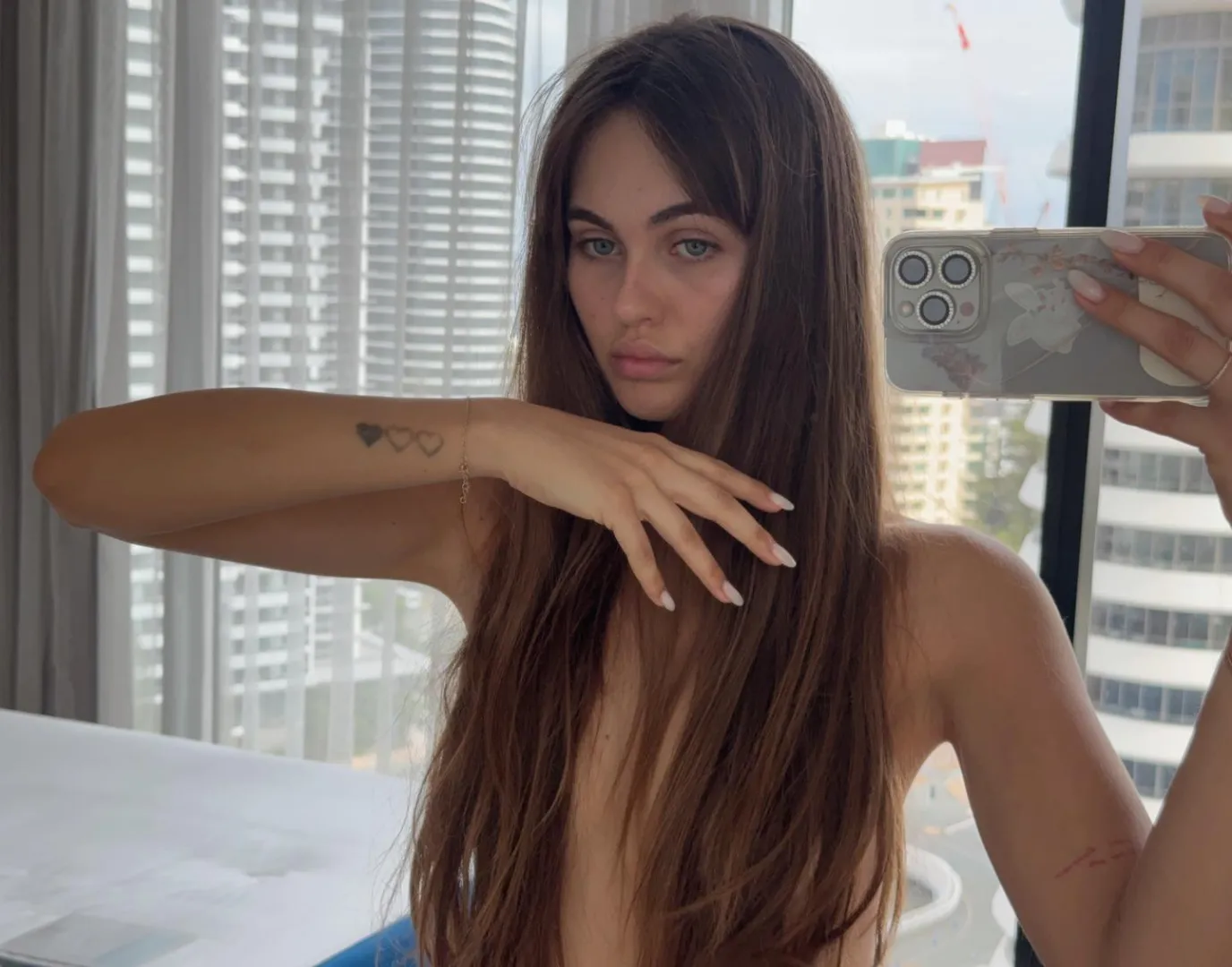 Lily Easton [IRTR] posted by DolGrenn