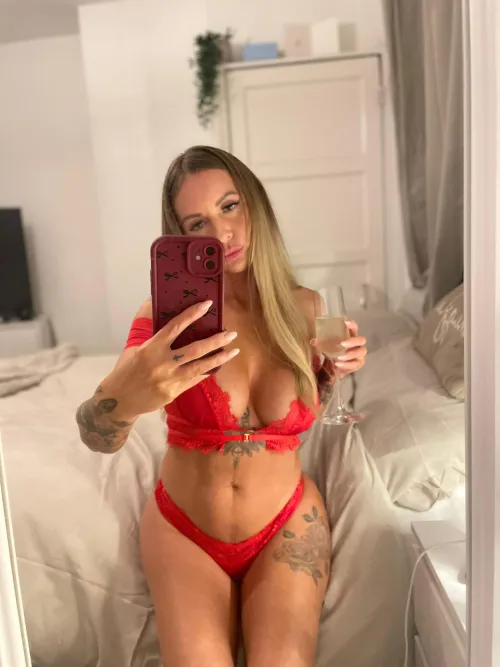 Lingerie so pretty it deserves its own spotlight by SweetMuffins-X