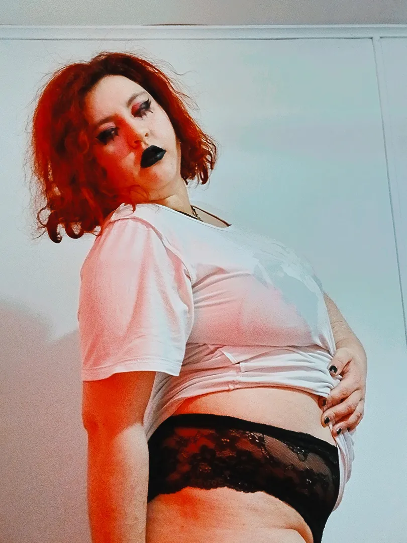 lips, clothes, all in black.~ posted by GothWitchy