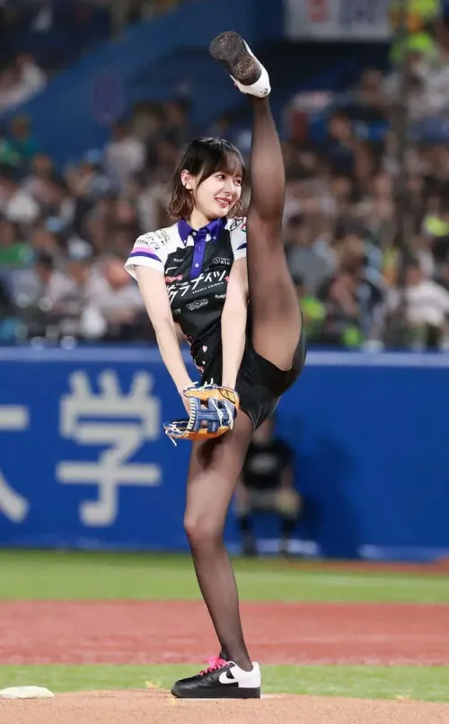 Listo para recibir el pitch by OchentaDenier