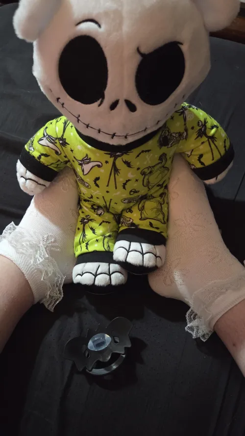 Little night yippie by sw33ty_pie