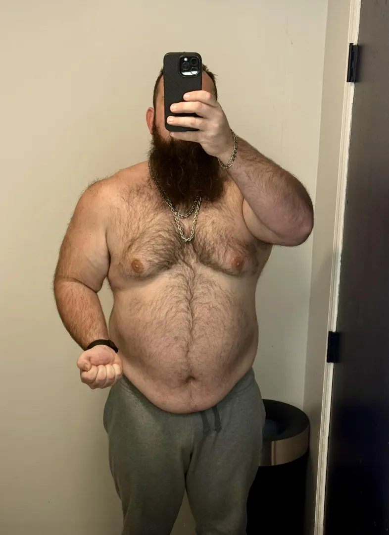 Little post chest day show off  after benching 300 for reps  posted by BeefyBlueCollar1
