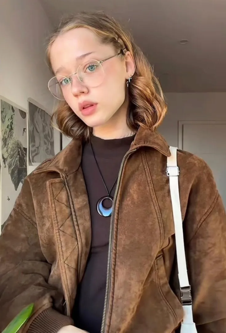 Little sweetie craves rough man to own her tiny vibe posted by itzjonathan