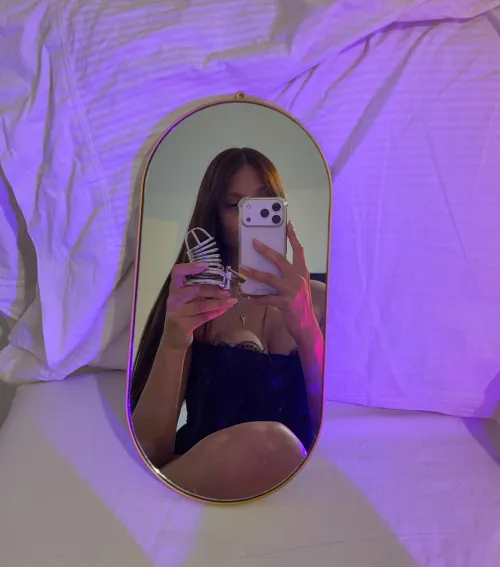 Locked looks good on you by Auramyst_