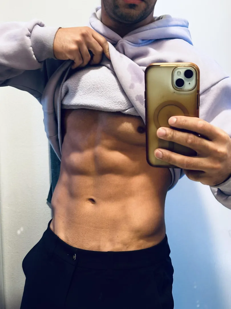 lol didn’t realize I had a spot on my sweatshirt posted by Weird_Possibility524