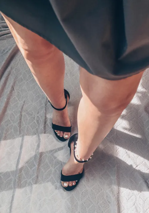 long & gorgeous by Goddesslennox