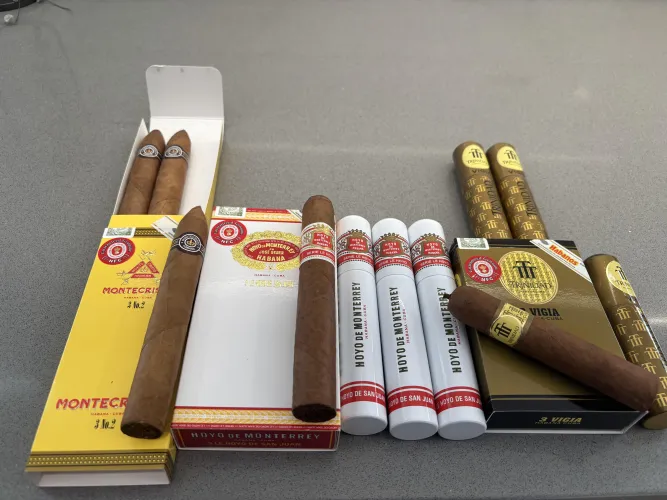 Long weekend small 3 pack delivery by thewizardofwires