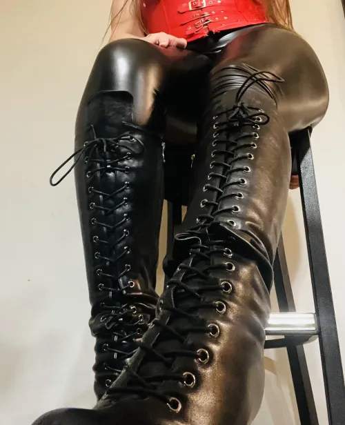 Look at you *already* beneath me worshipping my boots  by TemptressxJade