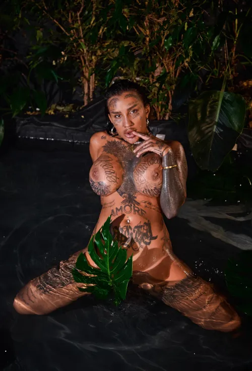 Look closer. The best parts aren’t obvious by ssweetwhisper